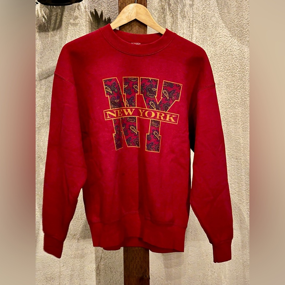 90s VNTG Red New York Crew Neck